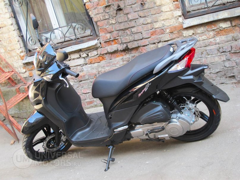 Скутер SYM SR 125 кубов