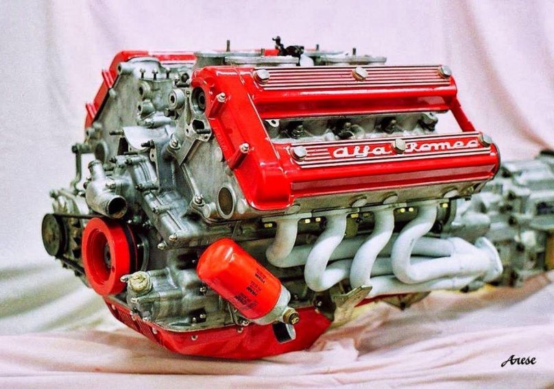 Alfa Romeo v8