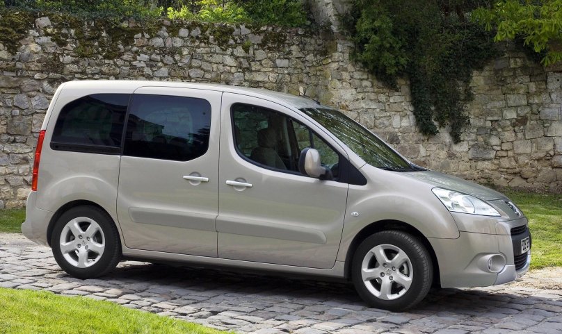 Peugeot partner Tepee b9