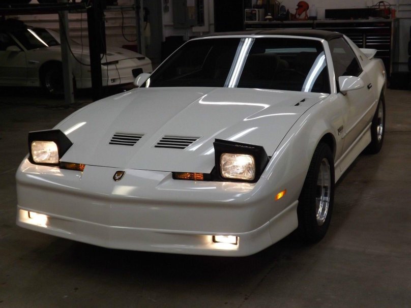 Pontiac Firebird 1989