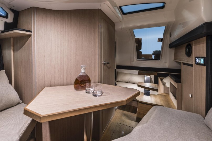 Cranchi e30 Endurance