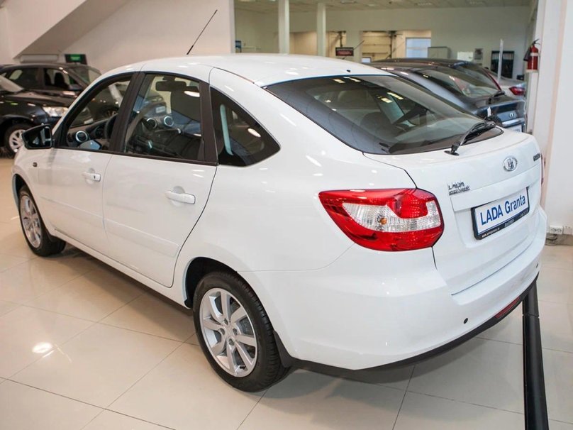 Лада лифтбек 2022