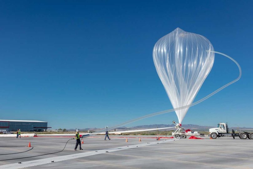 Стратостат в стратосфере