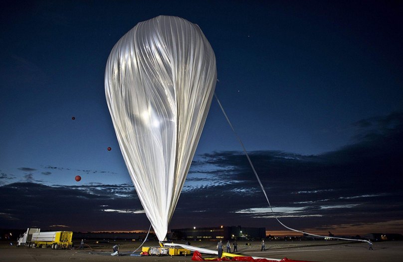 Феликс Баумгартнер стратостат