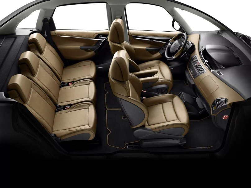 Ситроен с4 Пикассо салон