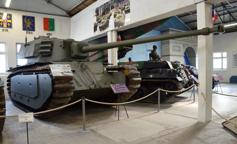 Французский тяжёлый танк ARL 44