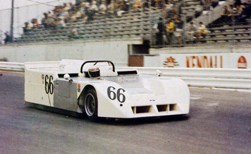 Chaparral 2j 70