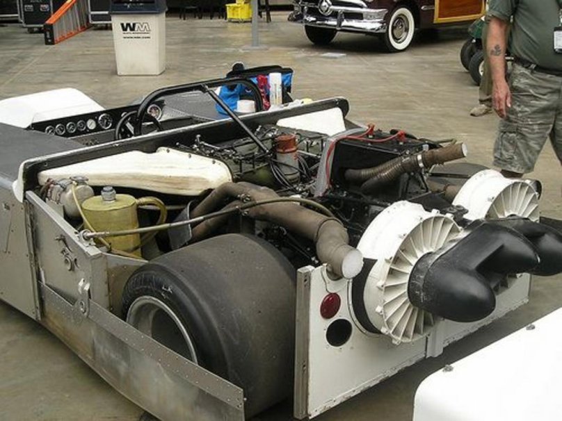 Квадратная машина Chaparral 2j 1970