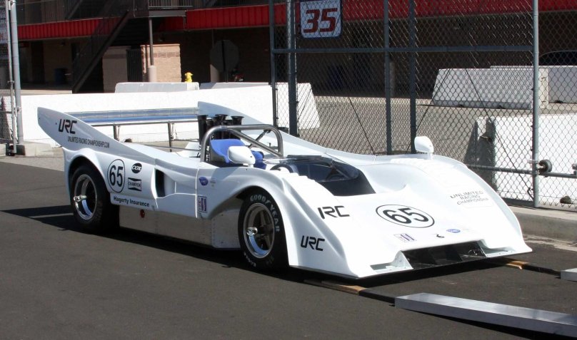 Chaparral 2f
