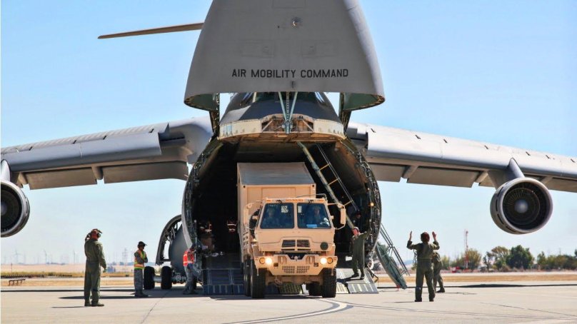 Грузовой беспилотный планер LG-1000