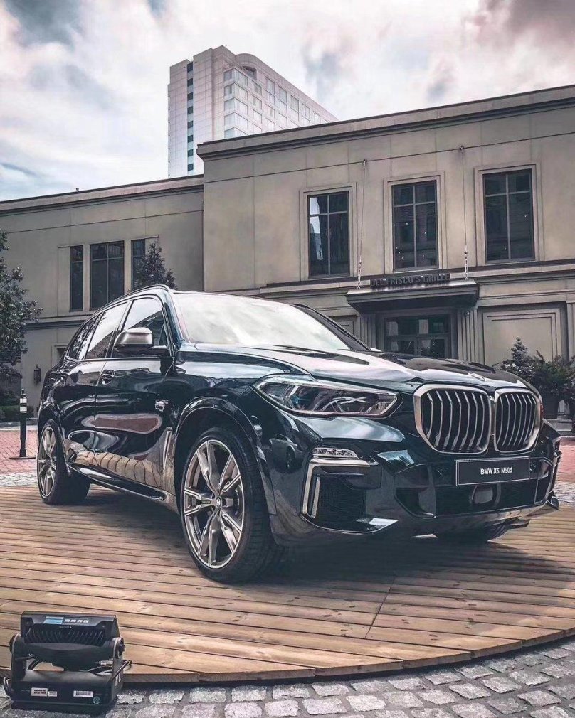 BMW x5 m50d g05