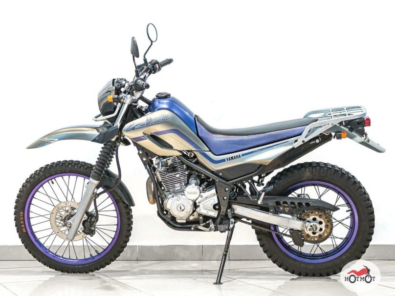Yamaha xt250 Touring Serow