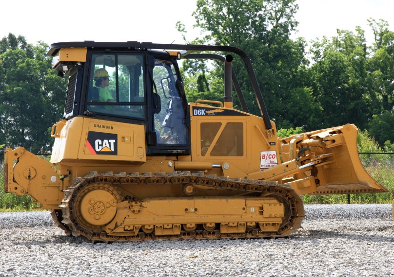 Катерпиллер d6d