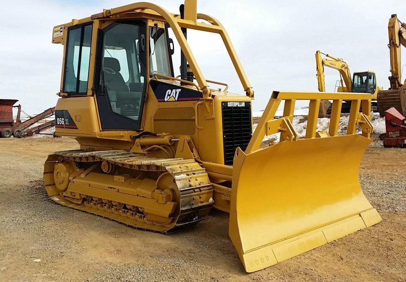 Бульдозер Caterpillar d5r2 XL