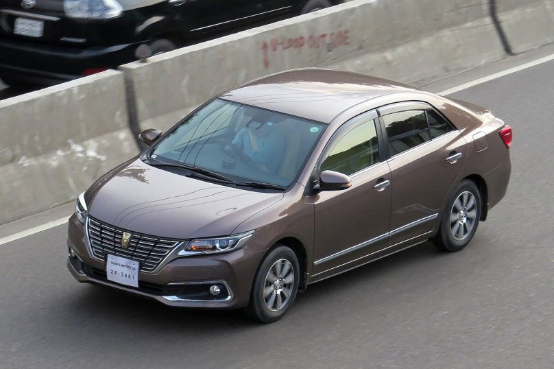 Тойота Премио 2017