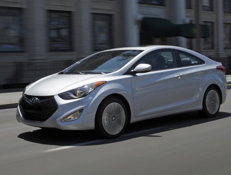 Hyundai Elantra 2012