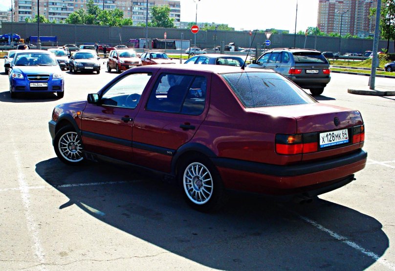 Фольксваген Венто