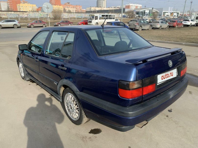 Фольксваген Венто 93