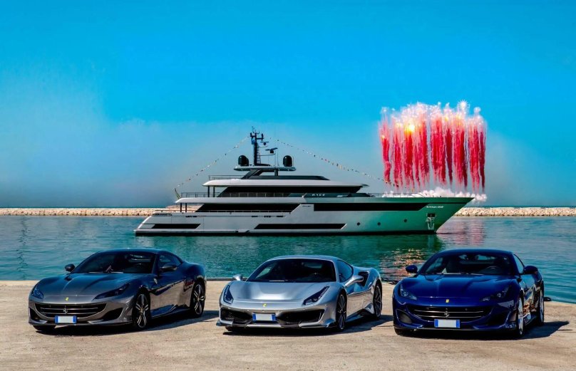 Яхта Феррари