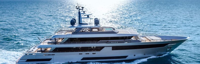 Яхта Riva 66 Ribelle