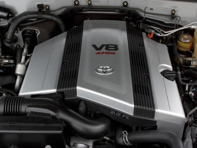 Тойота ленд Крузер двигатель v8