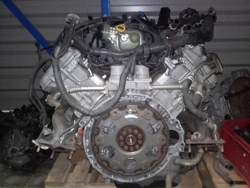 Двигатель Land Cruiser 200 v8