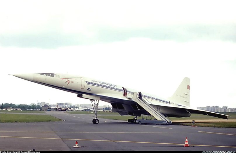 Ту-144 пассажирский самолёт