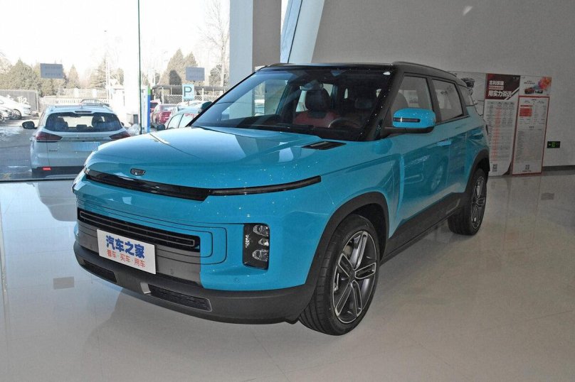 Кроссовер Джили Айкон