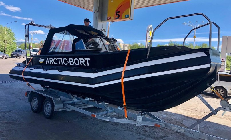 Лодки ПНД Арктика