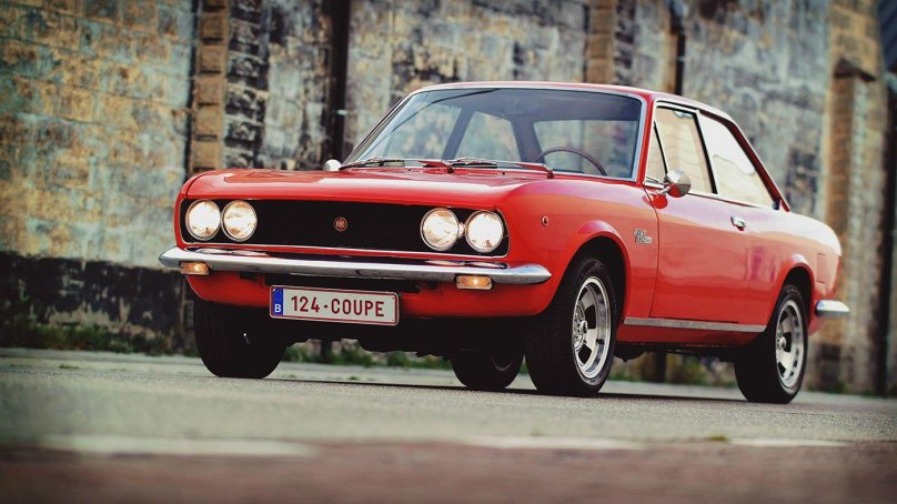 Фиат 124 купе