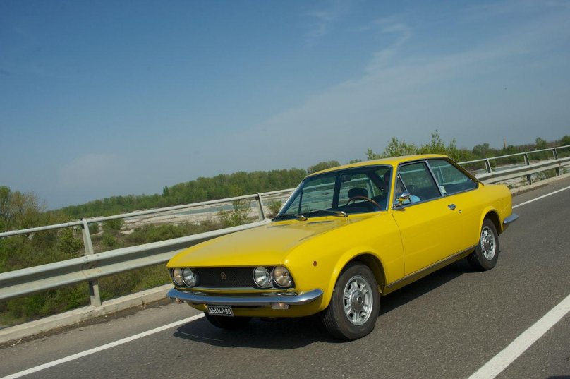Fiat 128 Sport Coupe