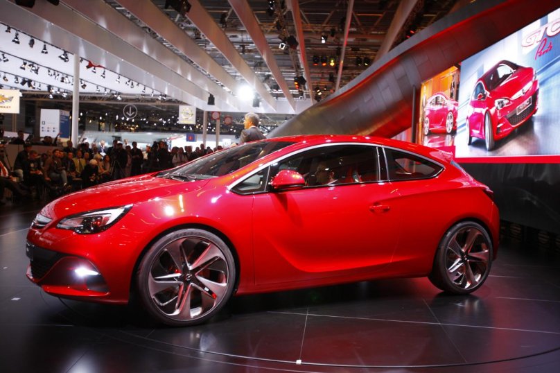 Opel Astra GTC 2022
