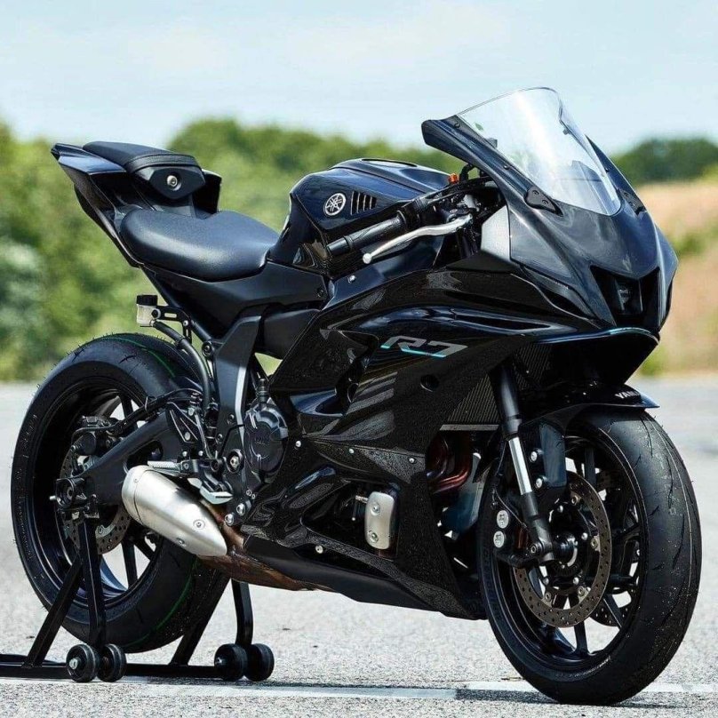 Yamaha r1 2022 5k