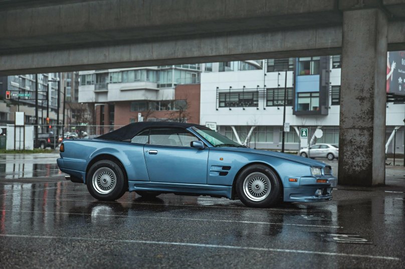 Aston Martin Virage 1992