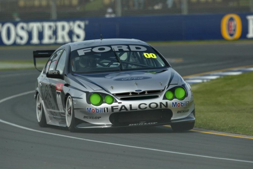 Ford Falcon v8 Supercar