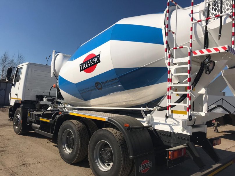 Автобетоносмеситель МАЗ