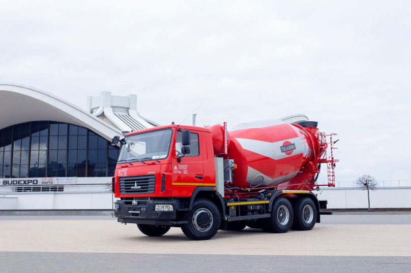 Автобетоносмеситель Tigarbo 69367s