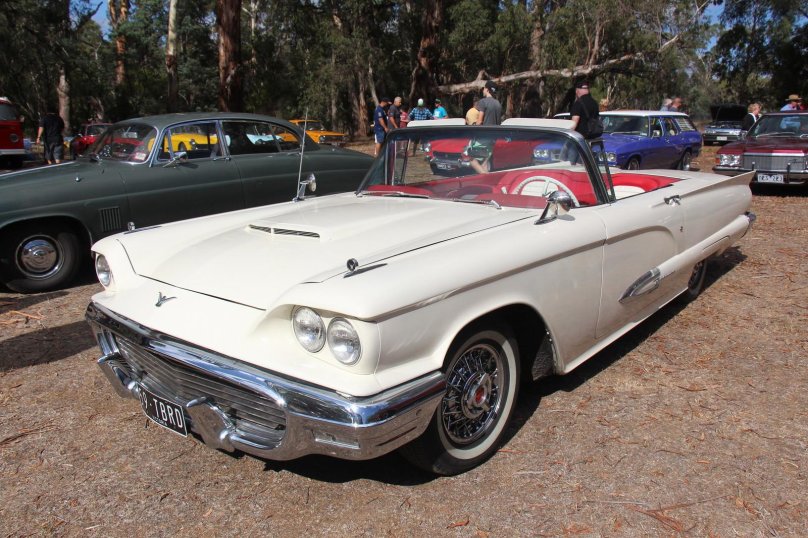 Ford Thunderbird 1959