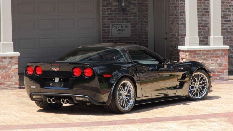 Chevrolet Corvette c6 zr1 Black