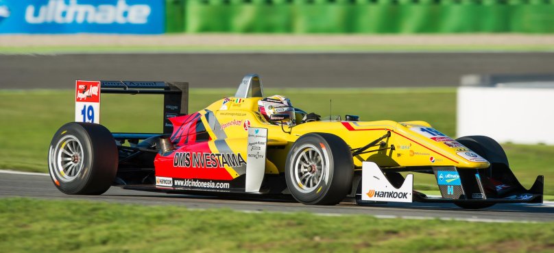 Dallara f312