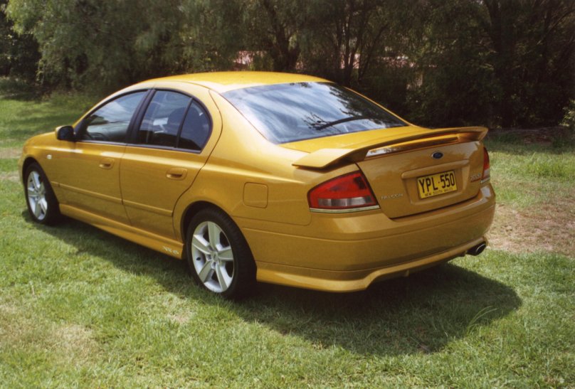 Ford Falcon xr8 2003