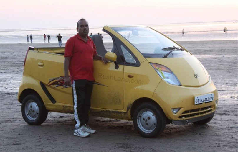 Автомобиль Tata Nano