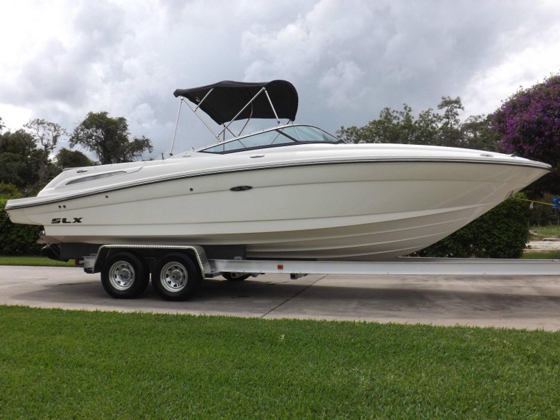 Sea ray 250da