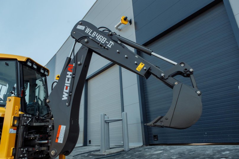 Weichai экскаватор-погрузчик wlb468-II