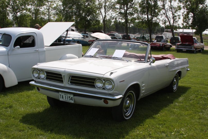 Pontiac 1963