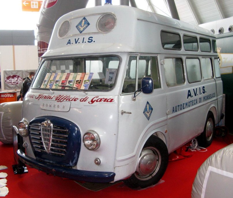 Alfa Romeo Romeo 1975 микроавтобус