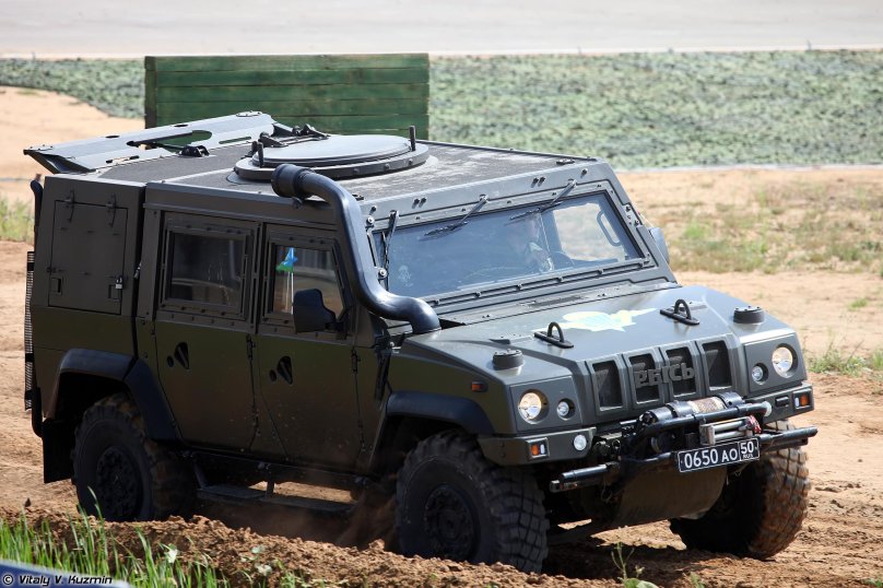Iveco LMV Рысь