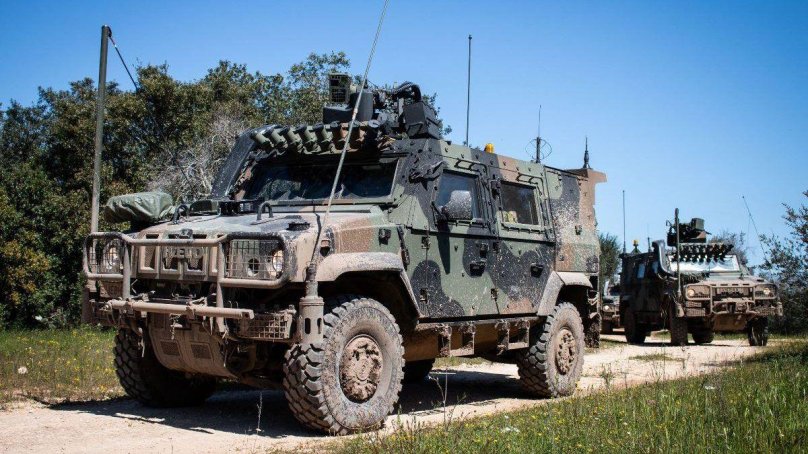 Бронеавтомобиль Iveco LMV