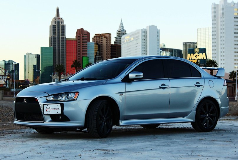 Митсубиси ланцер 2020