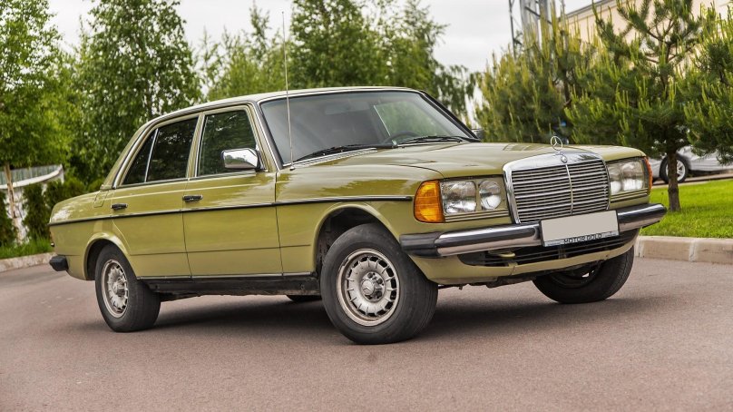 Mercedes-Benz w123 300